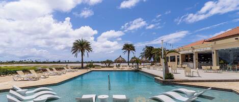 Studio (2 Bedrooms) | Property amenity