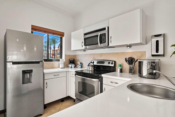 Studio (2 Bedrooms) | Property amenity