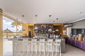 Studio (2 Bedrooms) | Property amenity
