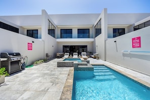 Studio (4 Bedrooms) | Property amenity - Catalina Residence Apt 3 - L.g. Smith Boulevard 546-j (Noord)