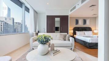 Iron/ironing board, WiFi