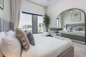 1 bedroom, desk, iron/ironing board, WiFi - StayShort - Awesome 1-Bedroom in Al Barshaa South, Near to Dubai Adventures! (Dubai)