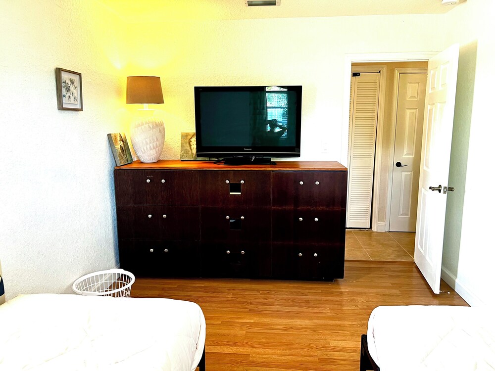 Charming 3bedroom house with WiFi and AC in Homestead MiamiDade