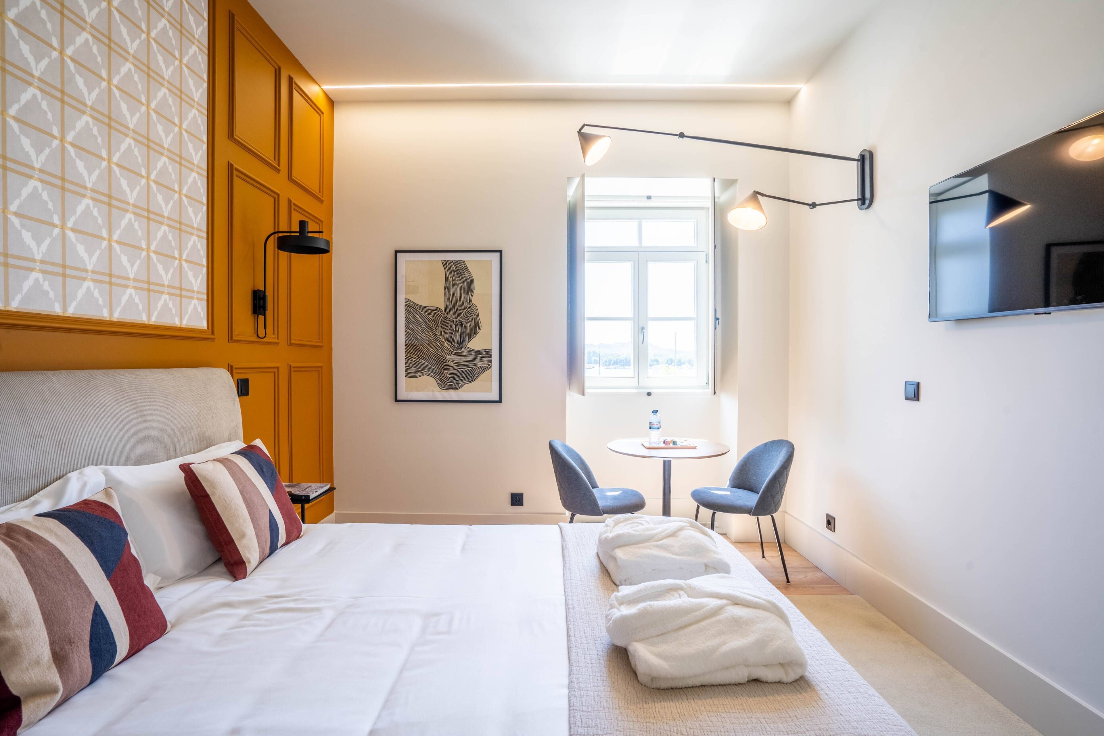 Accès Internet, draps fournis