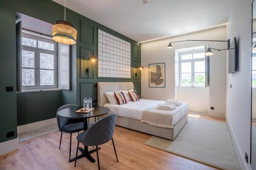 Gigantones GuestHouse - Élégance Vue sur le Fleuve