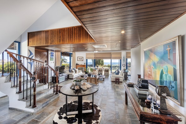 Villa | 4 bedrooms - Ayia Napa Sycamore Seaview (Ayia Napa)