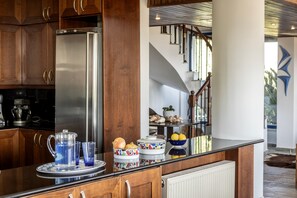 Rumah | 4 kamar tidur