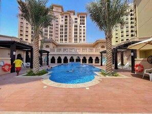Pool - StayShort - Restful 1-Bedroom Apartment at Al Andalus in Jumeirah Golf Estates (Jumeirah Golf Estate (JGE))