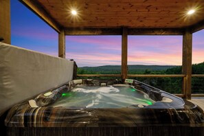 Outdoor spa tub - Pets | Heated Pool | Fire Pit | Hot Tub | Sleeps 26 (Broken Bow)