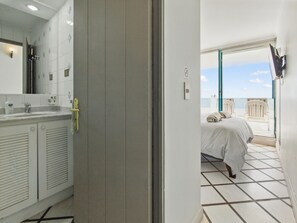 4 bedrooms, free WiFi, bed sheets