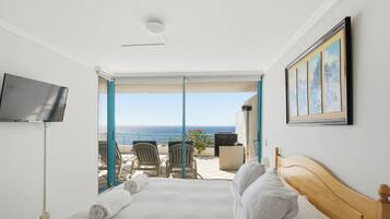 4 室のベッドルーム、WiFi (無料)、ベッドシーツ