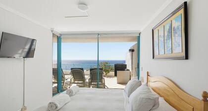 Large terrace in first line, Playa Amarilla