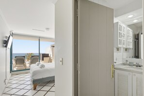 4 bedrooms, free WiFi, bed sheets