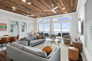 House, 6 Bedrooms, Private Pool, Ocean View | Living area | 55-inch Smart TV with digital channels, Netflix, Hulu