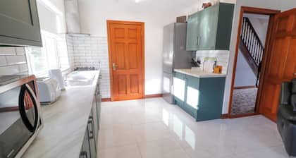 TEACH ANNIE AGUS PADDY, pet friendly in Gortahork, County Donegal