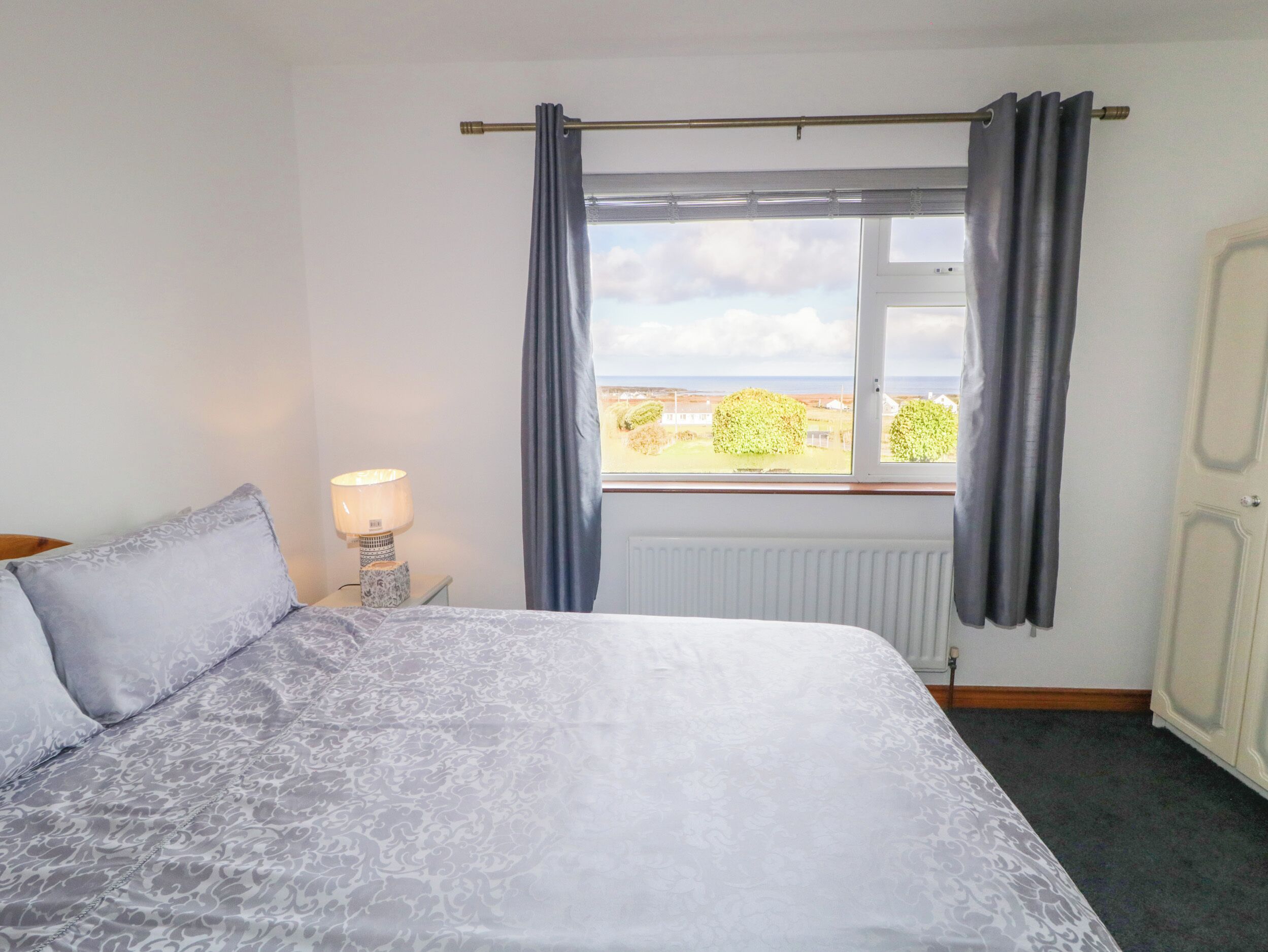 5 Schlafzimmer, Reisekinderbett, WLAN