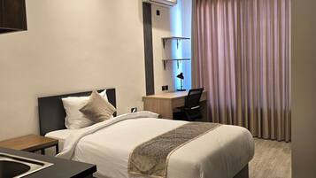 Basic-rum - 1 enkelsäng - utsikt mot dalen | 2 sovrum, sängtillbehör av högsta kvalitet och Select Comfort-madrasser