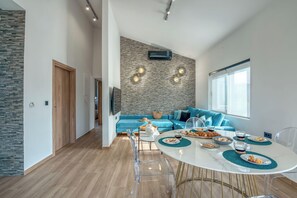 Living area - Villa Lona (Platanias)