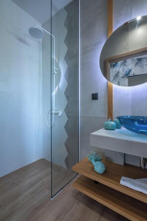 Bathroom - Villa Lona (Platanias)