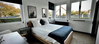 700m from the sea, apartment with terrace, parking and pétanque court.