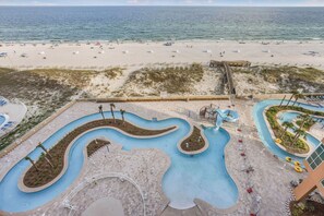 Una piscina techada