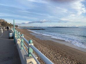 Beach towels - Very nice apartment with swimming pool near Festivals Plage Croisette Suquet  (Cannes)