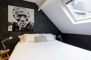4 bedrooms, free WiFi
