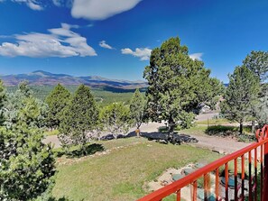 House (4 Bedrooms) | Property amenity - Tanglewood by Ruidoso Vacation Rentals (Ruidoso)