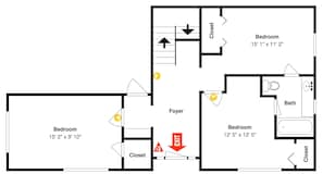A floor plan of a hotel room with two bedrooms, a foyer, and a bathroom. - Tanglewood by Ruidoso Vacation Rentals (Ruidoso)