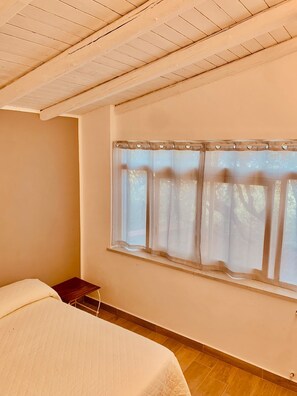 3 Schlafzimmer, Bügeleisen/Bügelbrett, Bettwäsche
