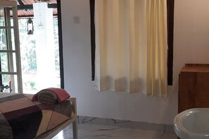 2 habitaciones, wifi y ropa de cama