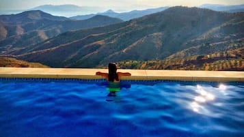 Casa rodante | Alberca | Alberca al aire libre