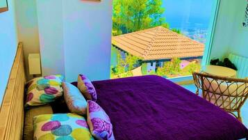 Mobile Home | 2 bedrooms, individually furnished, iron/ironing board