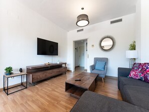 Apartment | Living room