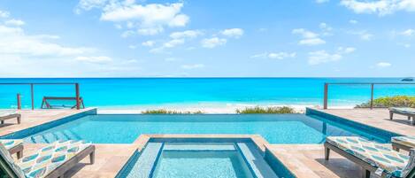 Piscine extérieure, piscine chauffée