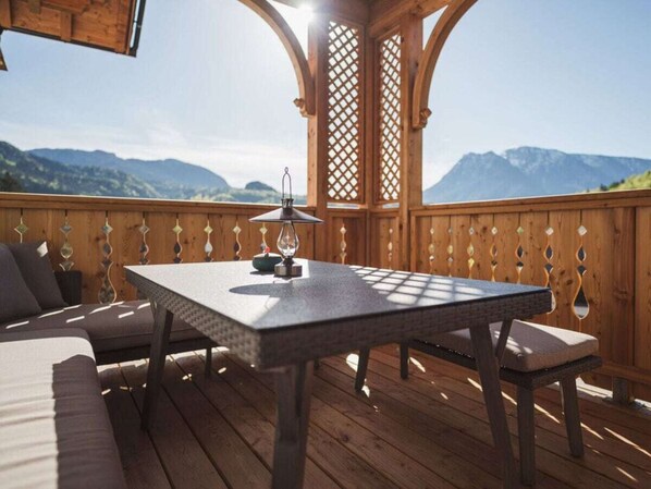 House | Tempat makan