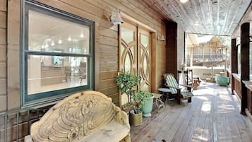 House (4 Bedrooms) | Property amenity