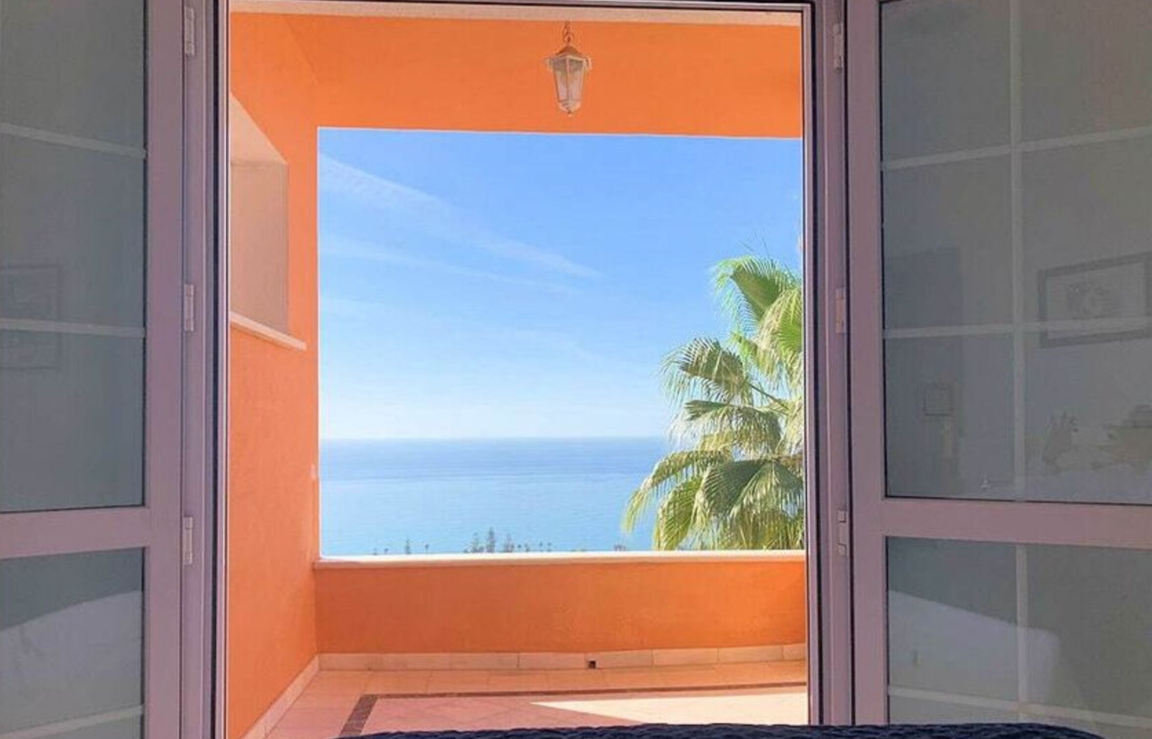 Biệt thự | 4 phòng ngủ, trang bị nội thất với thiết kế riêng biệt 