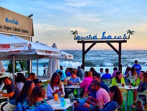 Outdoor dining - Rincon del Mar Comfortable Holiday Residence (Rincon de la Victoria)