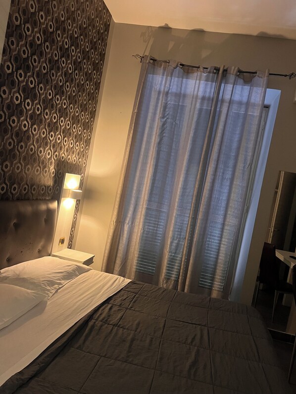Basic Double or Twin Room | Desk, free WiFi