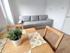 Smart TV - Beautiful 1 bed Flat in Fulham near Chelsea Stadium (London)