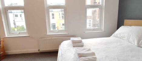 1 bedroom, WiFi, bed sheets