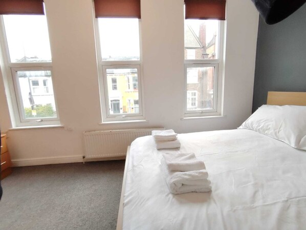 1 bedroom, WiFi, bed sheets - Beautiful 1 bed Flat in Fulham near Chelsea Stadium (London)