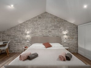 Villa | 3 bedrooms, individually furnished, iron/ironing board - Treori Comfortable Holiday Residence (Sveti Lovrec)