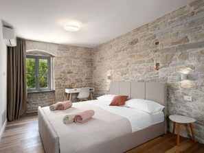 วิลล่า | 3 ห้องนอน, ตกแต่งพิเศษโดยเฉพาะ, เตารีด/โต๊ะรีดผ้า