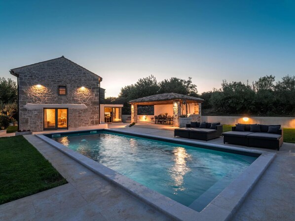 別墅 | 泳池 | 室外泳池