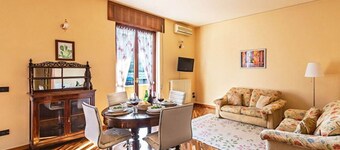 La Magnolia 2 Comfortable Holiday Residence