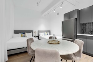 Desk, iron/ironing board, travel cot, WiFi