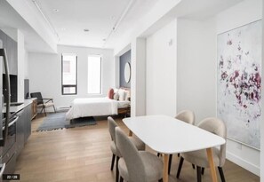 2 bedrooms, desk, iron/ironing board, travel cot