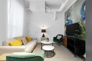 Fernseher, Arbeitsbereiche